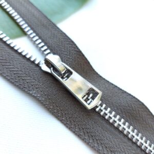 Молния металл титан №5 никель 95см два замка D565 хаки, шт